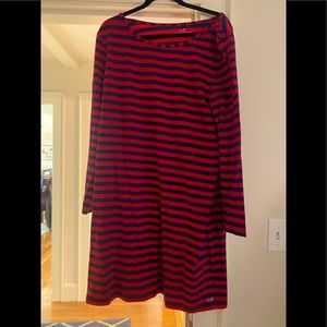 Vineyard Vines classic striped dress!
